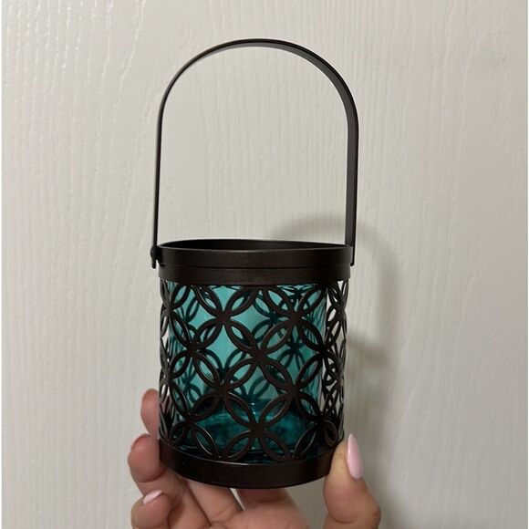 PARTYLITE Lantern 1 Island Inspiration Mini Lantern NWOB - Picture 1 of 8